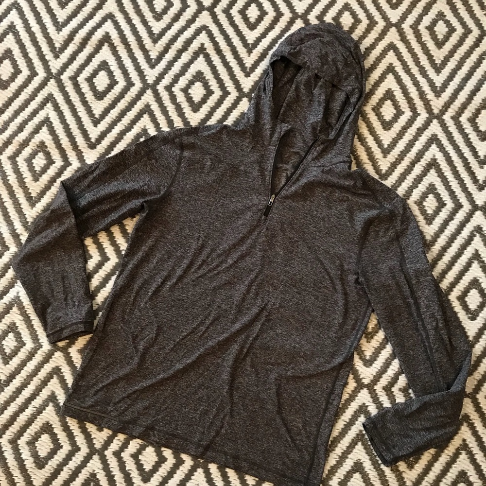 Men’s Lululemon Half Zip Pullover with Hood